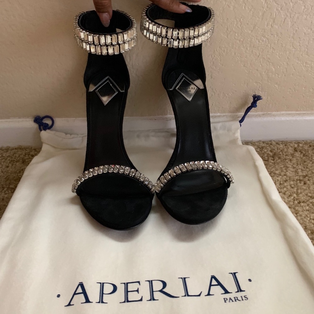 Aperlai high heels